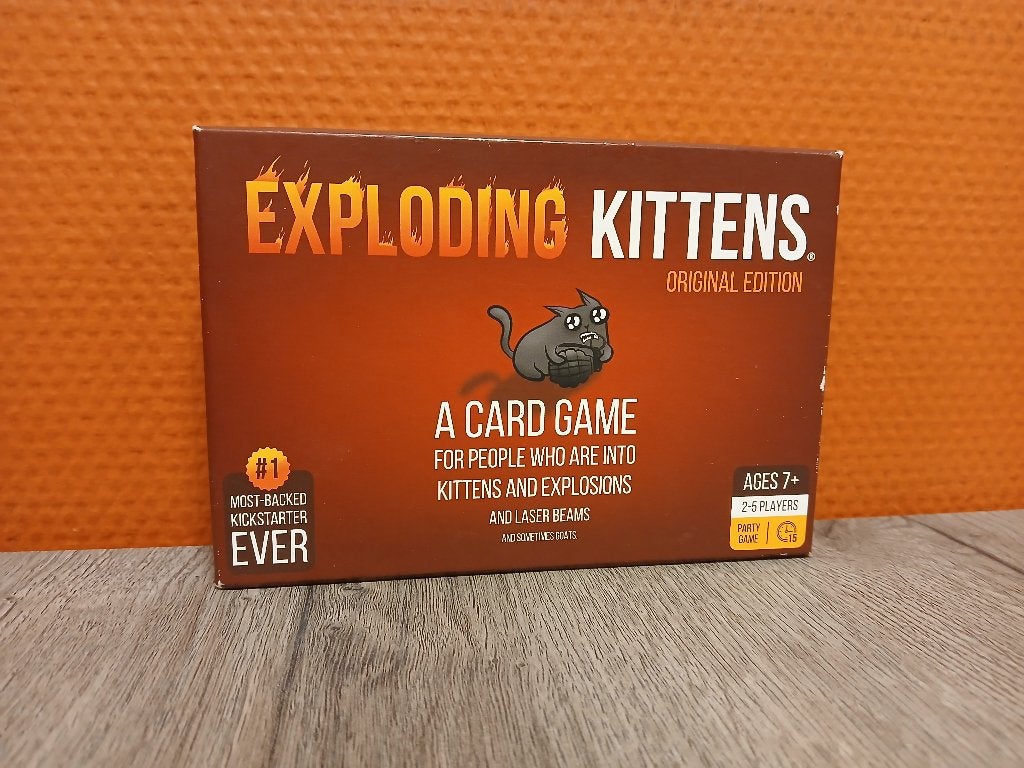 exploding kittens, Vijf spelers of meer, Ophalen of Verzenden, Gebruikt, Exploding Kittens