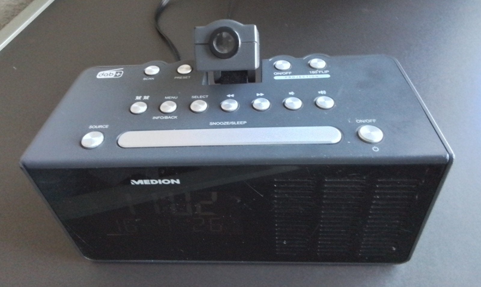 DAB+/FM Wekker-radio met tijdprojector, Witgoed en Apparatuur, Wekkers, Zo goed als nieuw, Digitaal, Ophalen