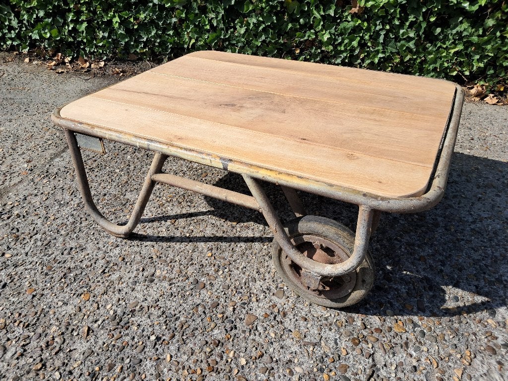 Salontafel van stenenkar met eikenhouten vloerdelen 100 cm, Ophalen, Gebruikt, 100 tot 150 cm, 50 tot 100 cm