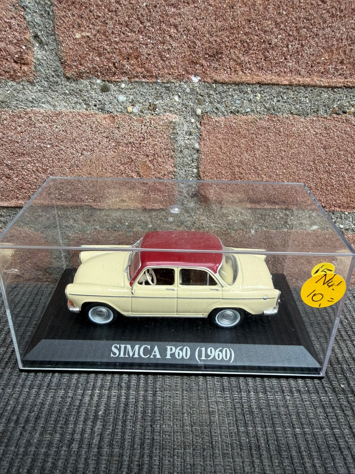 1:43 Simca P60 ……… 10,-, Ophalen of Verzenden, Zo goed als nieuw