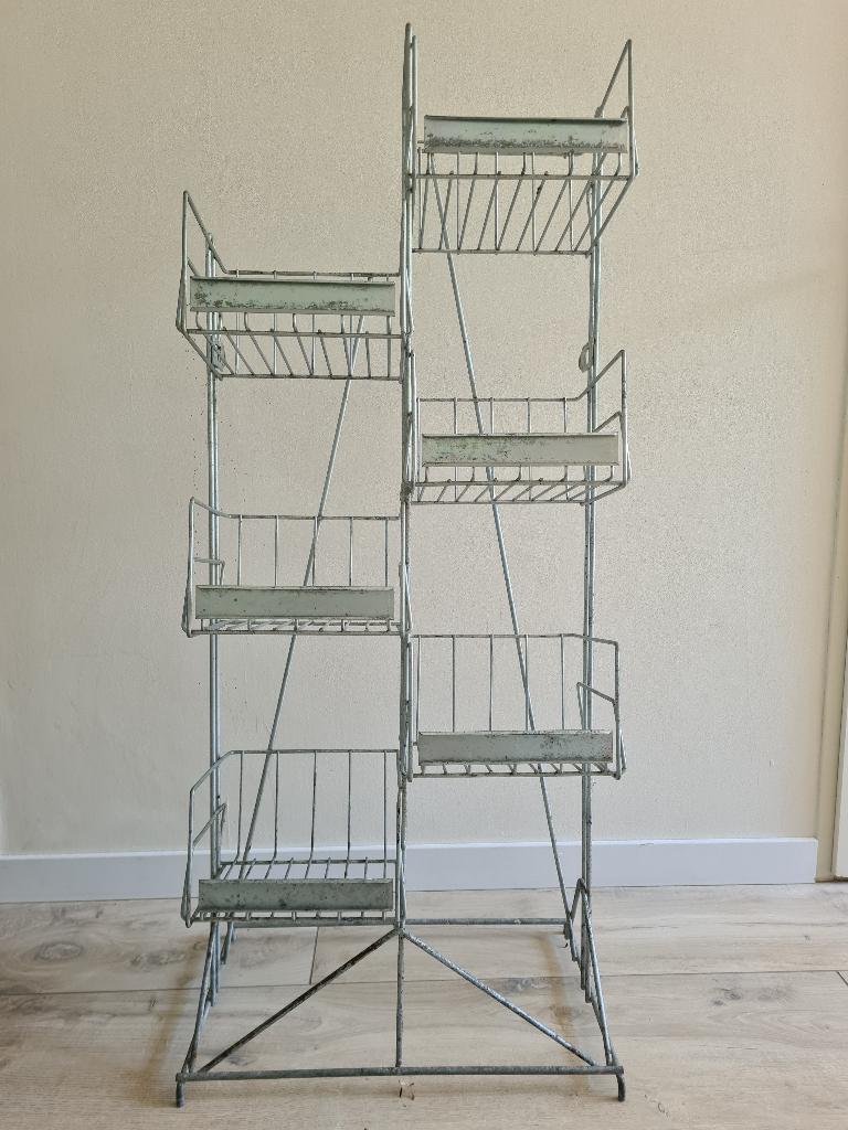 Vintage winkelrek display 124 x 50 x 34, Ophalen