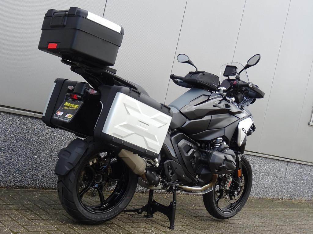 BMW R 1300 GS ABS TRIPLE BLACK (bj 2025), Motoren, Motoren | BMW, Bedrijf, Toermotor, 1300 cc