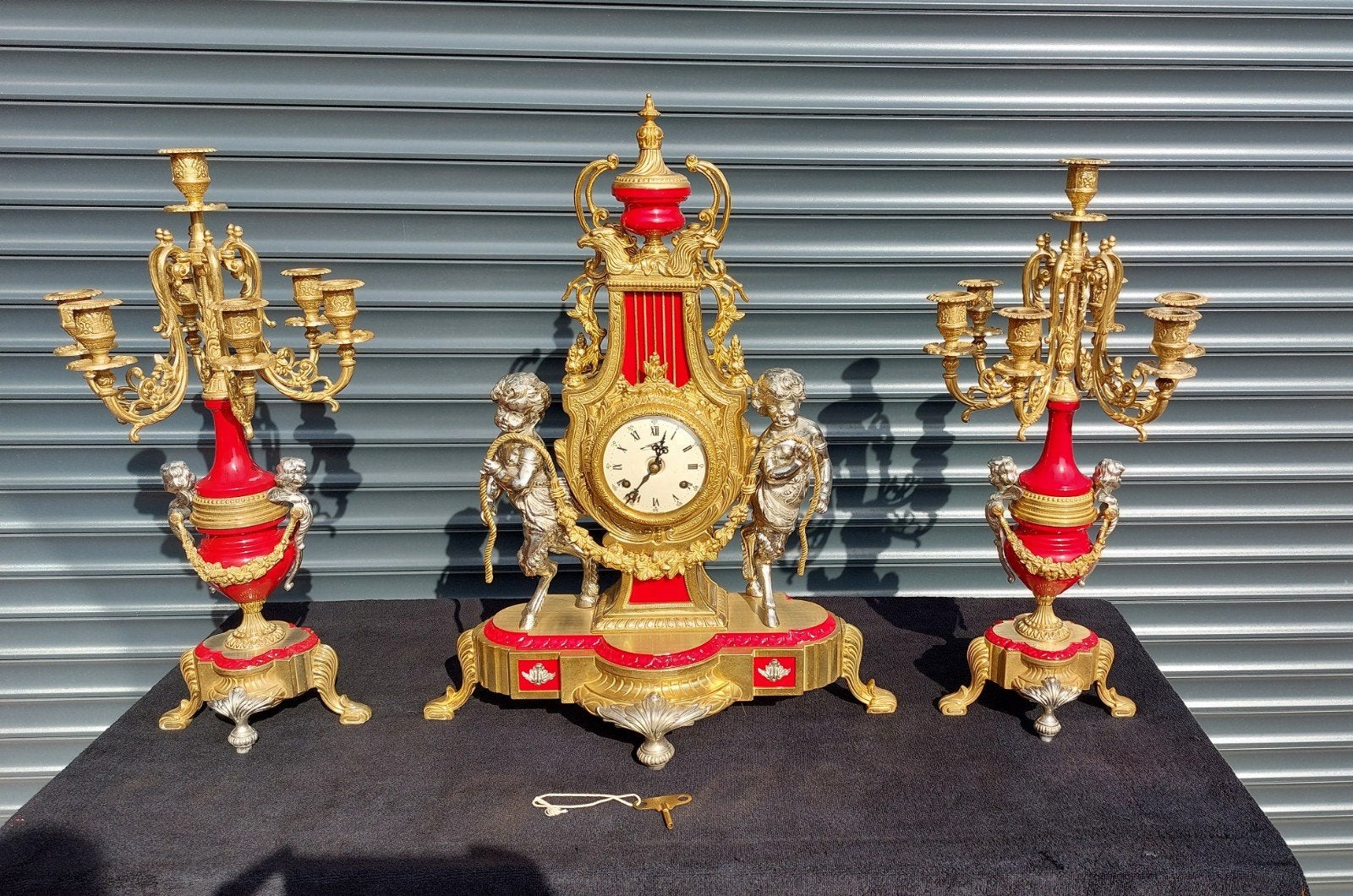 Antieke Klokkenstel Franz Hermle Rood Emaille Brons Verguld, Antiek en Kunst, Ophalen of Verzenden