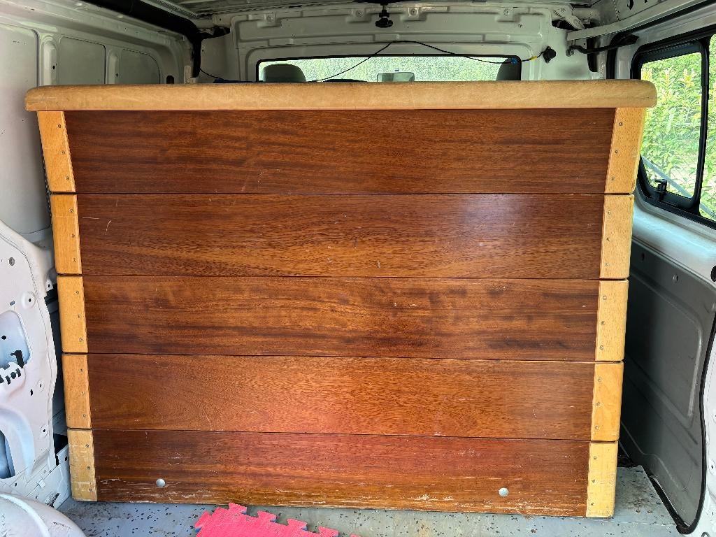 turnkast 110 cm hoog, Maat 36 t/m 42, Ophalen, Gebruikt, Materiaal