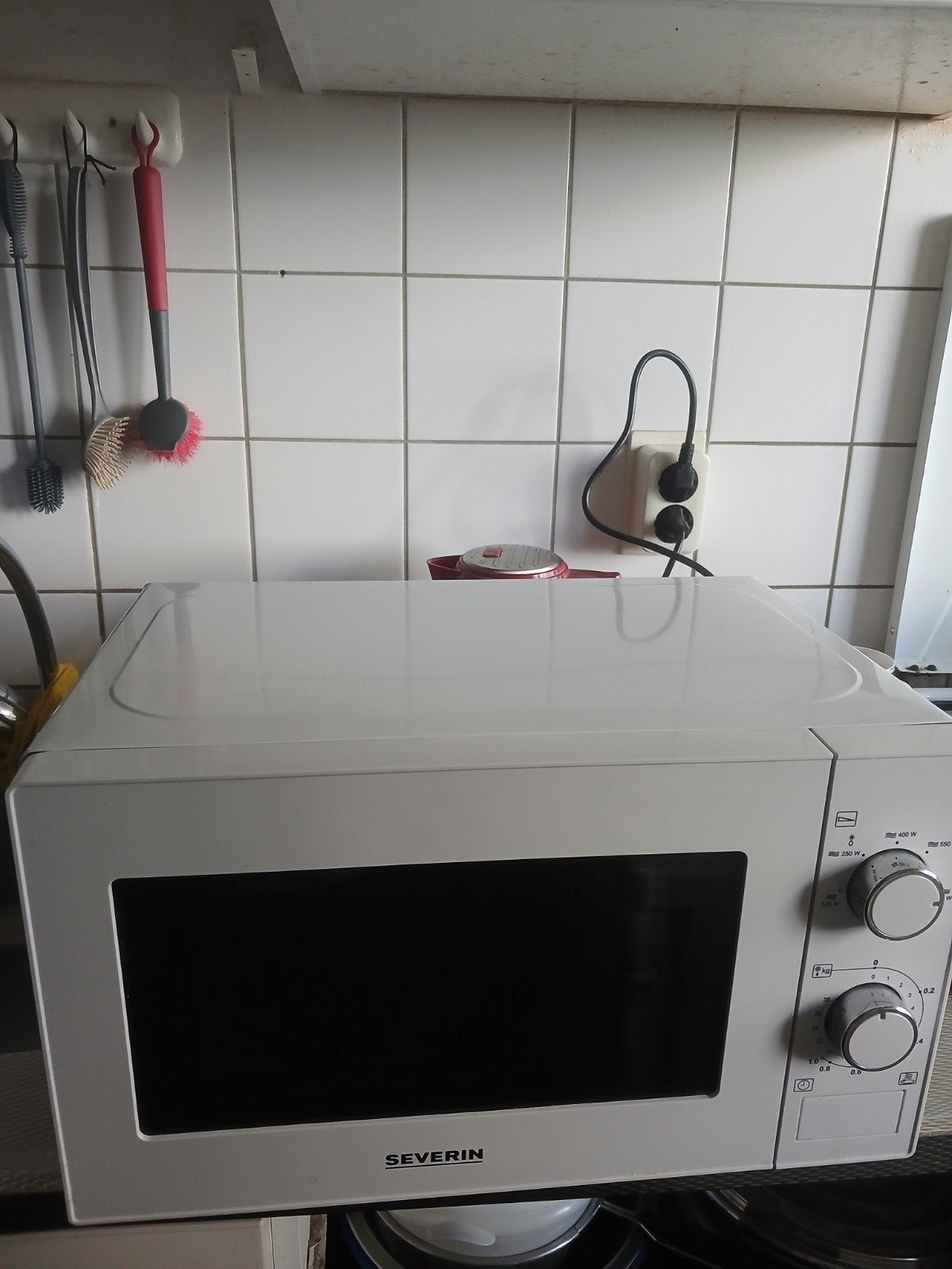 magnetron Van het merk SEVERIN te koop. zo goed als nieuw, Witgoed en Apparatuur, Ophalen, Hete lucht, Draaiplateau, Magnetron