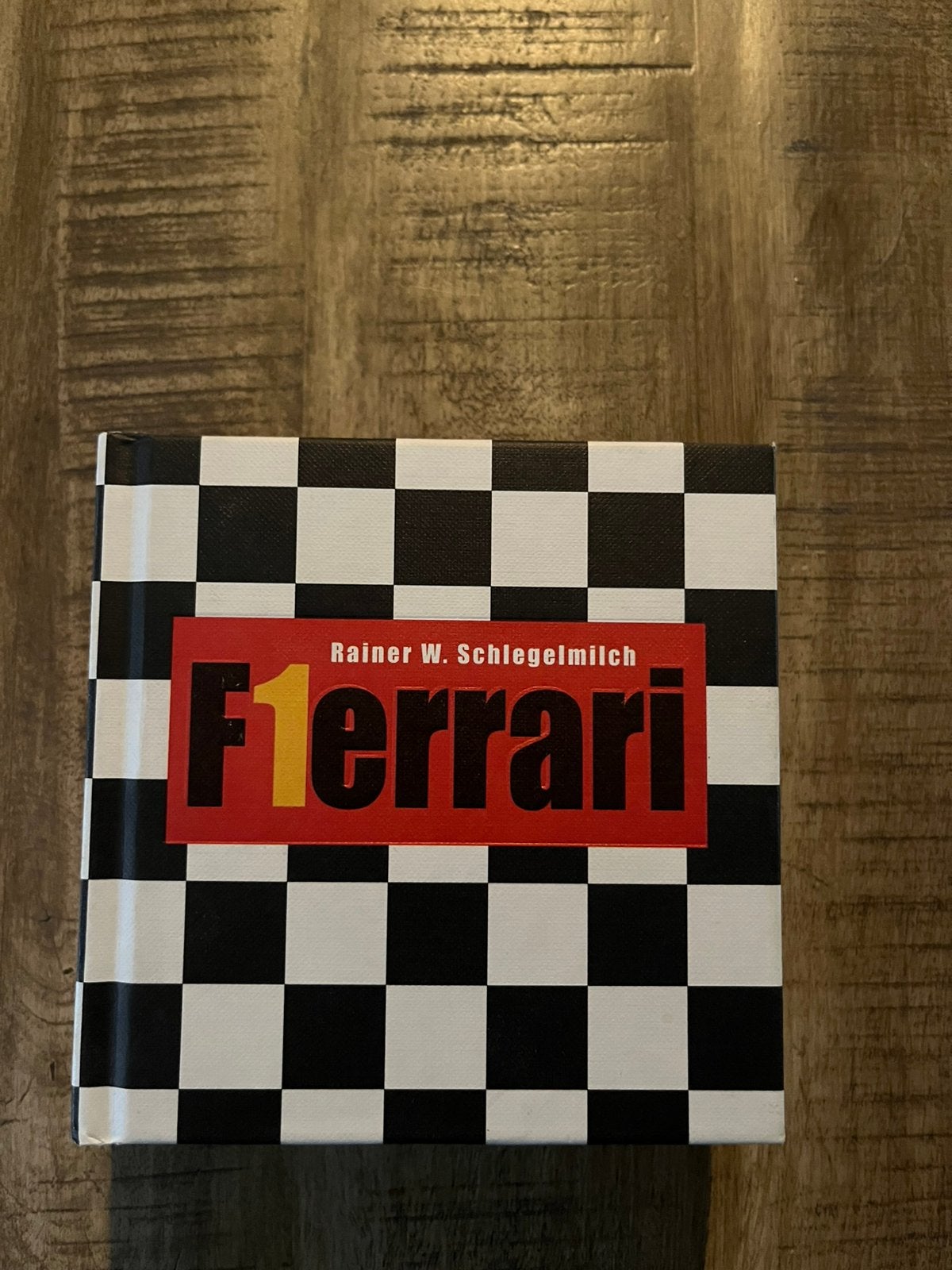 Ferrari, F1errari - Rainer W. Schlegelmilch, Ophalen of Verzenden, Zo goed als nieuw