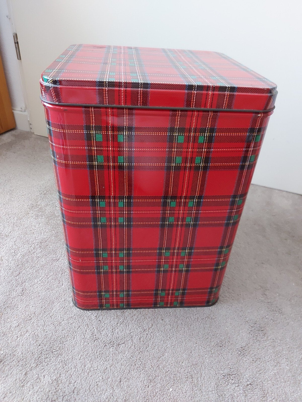 Zeldzaam Vintage blikken doos met Schotse Ruitmotief rood, Ophalen, Gebruikt, Overige