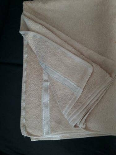 Badlaken, Ophalen of Verzenden, Nieuw, Beige, Handdoek
