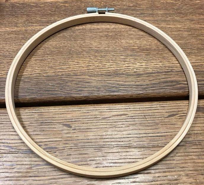 Houten borduurring - Perfect voor handborduurwerk, Ophalen of Verzenden, Gebruikt, Handborduren, Onderdeel of Toebehoren