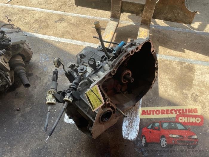 Versnellingsbak van een Renault Modus, Ophalen, Gebruikt, -, Renault