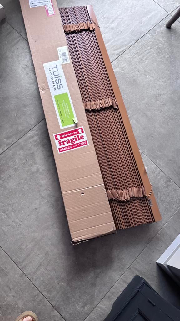 Nieuw uit de doos Luxaflex hout125 cm  breed., Ophalen, 100 tot 150 cm, Bruin, Zo goed als nieuw