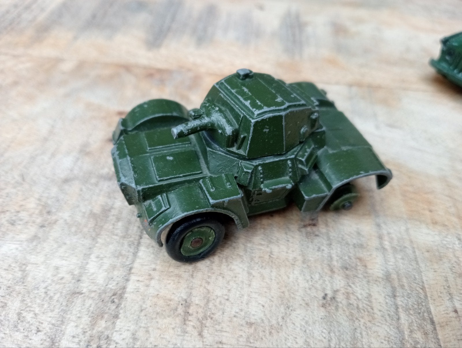 Dinky toys 670 Armoured car, Ophalen of Verzenden, Gebruikt