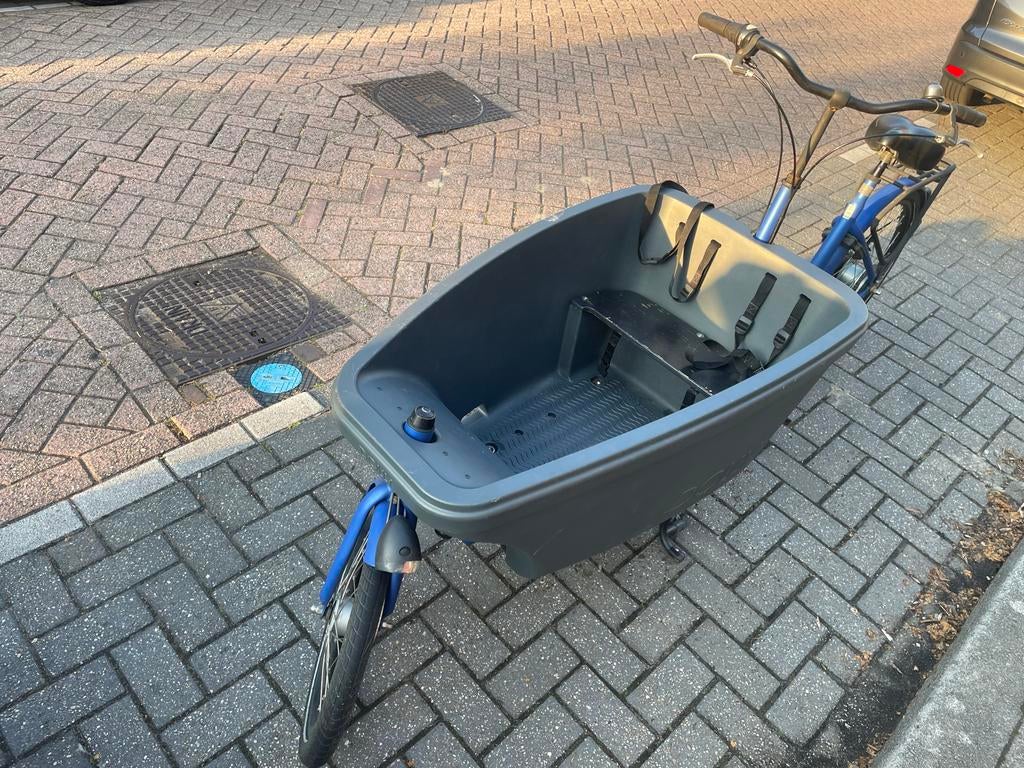 Degelijke Dolly bakfiets - niet-elektrisch, Zo goed als nieuw, 2 kinderen, Trommelrem, Ophalen