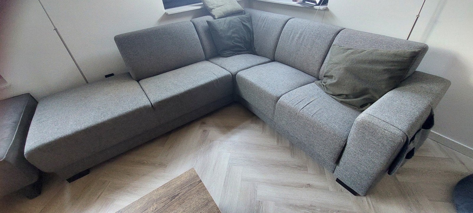 Grijze stoffen hoekbank met chaise longue, Huis en Inrichting, Ophalen, Gebruikt, Vierpersoons of meer, Hoekbank