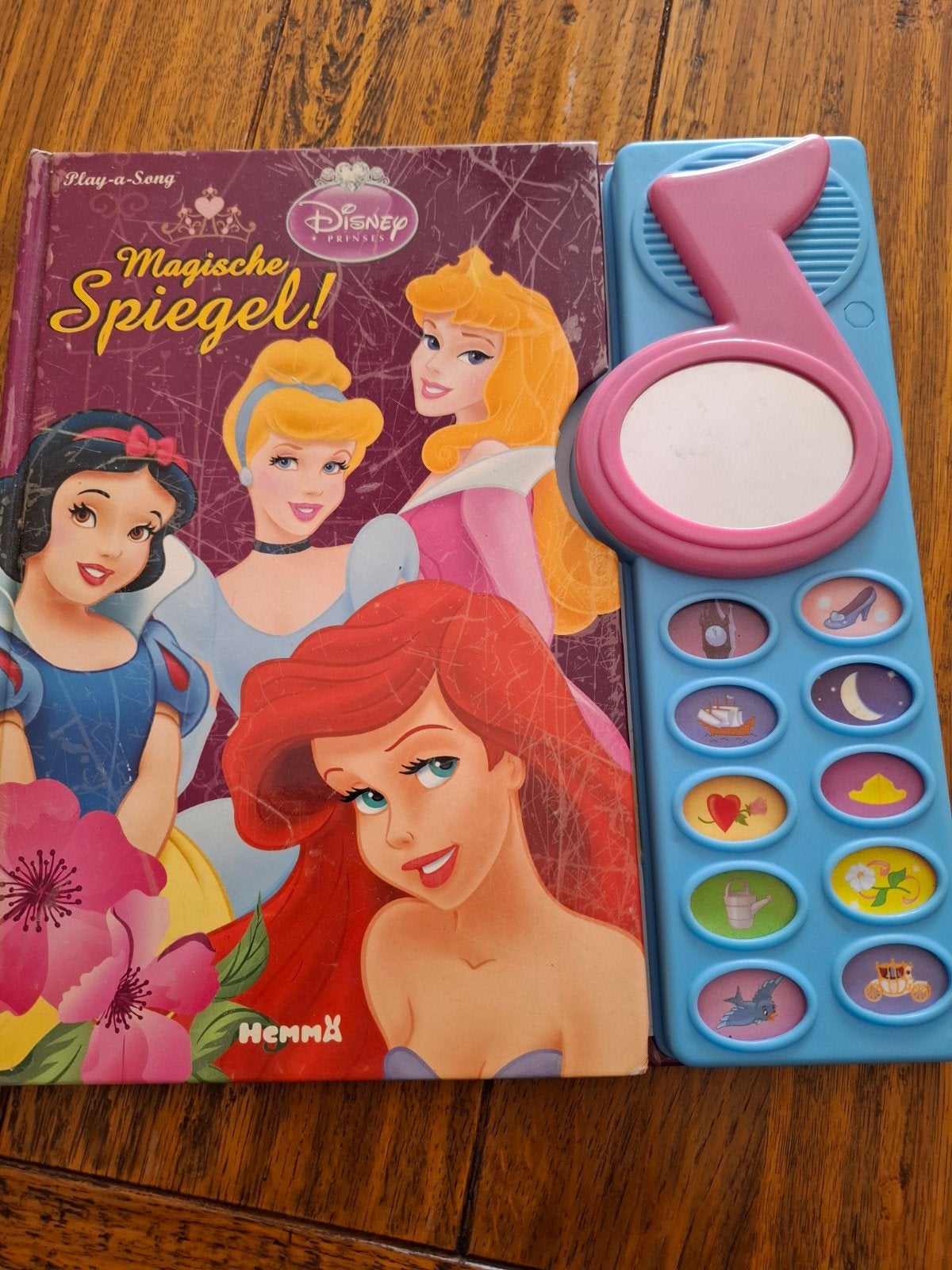 Boek Disney Magische Spiegel play a Song, Ophalen of Verzenden, Zo goed als nieuw, Sprookjes