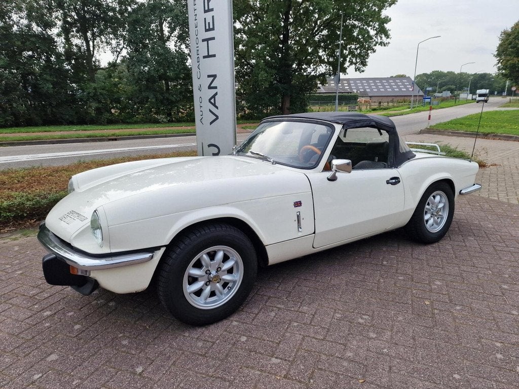 Triumph Spitfire 1500 Soft Top IZGST/ lm velgen, Auto's, Zwart, Cabriolet, Triumph, Wit
