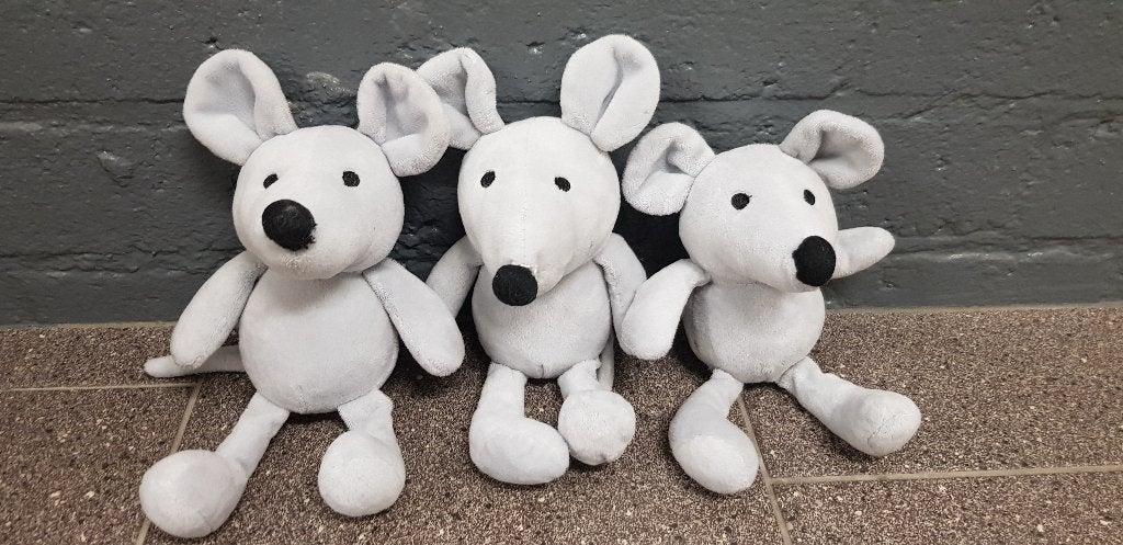 Grappige knuffels, muizen, 3x, grijs, nieuw, Muis, Grijs, Nieuw, Ophalen of Verzenden