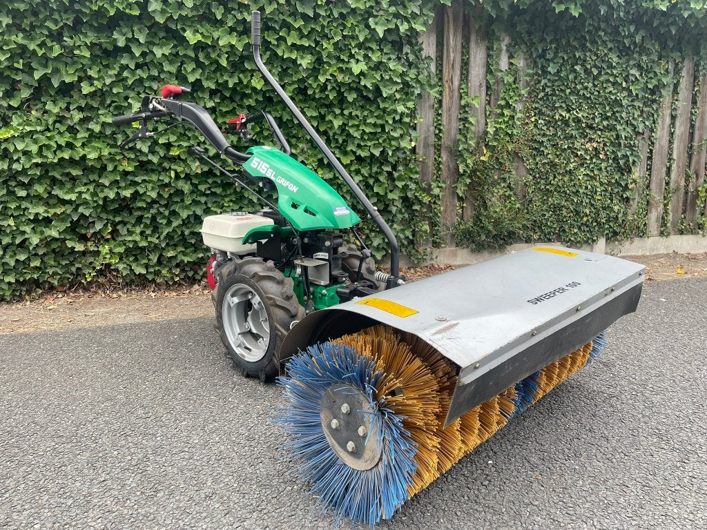 Gebruikt Ferrari 515 SL Grifon veegmachine + sneeuwschuif