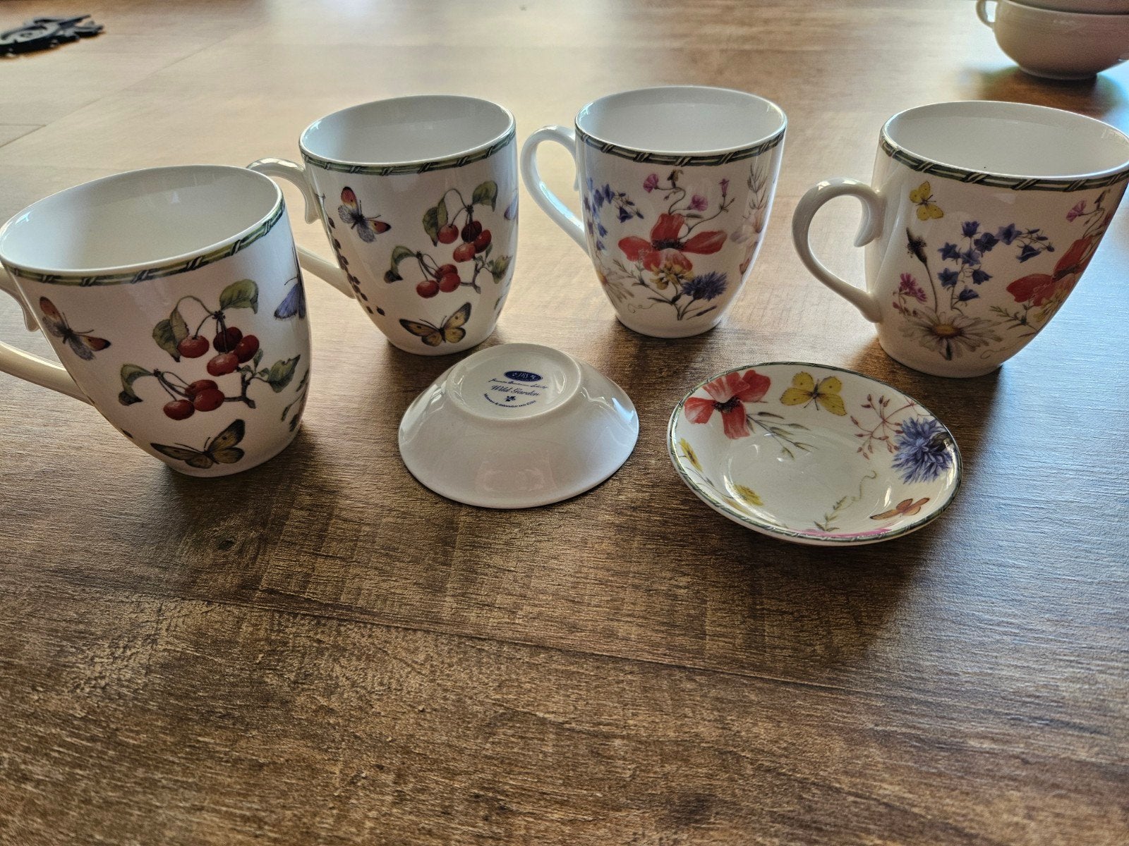 JBS Home Collection Kop en schotel set - Fruit & Flowers, Ophalen, Gebruikt, Overige merken, Keramiek
