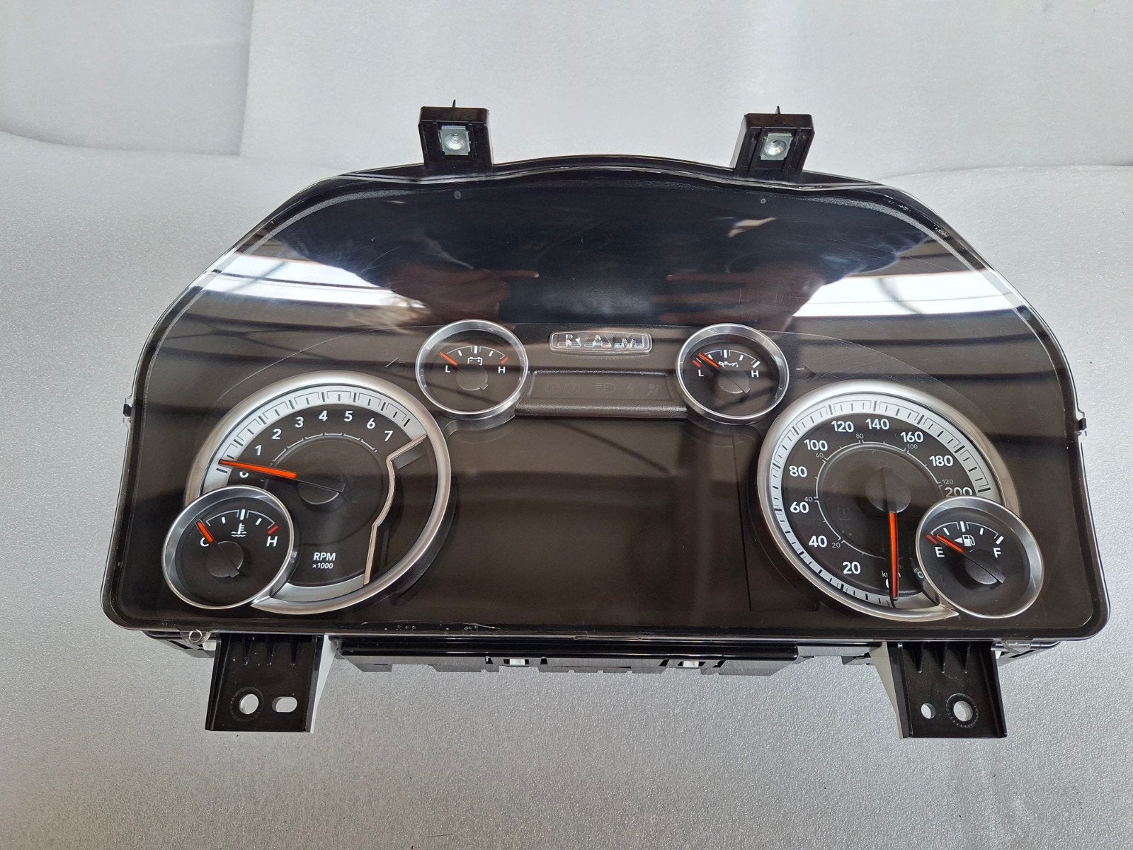 Cluster / Tellerklok Dodge Ram 2013-2018, Ophalen of Verzenden, Dodge