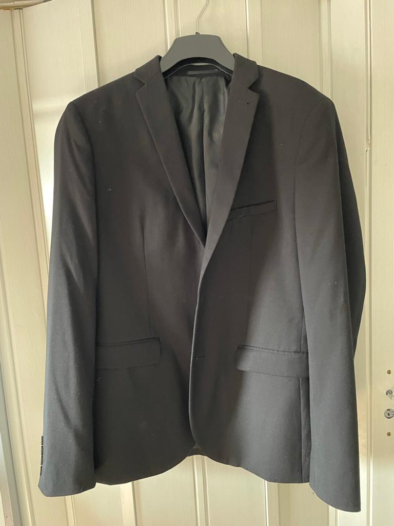 Zwart pak (colbert en broek) maat 48 - Perfect voor gala, Ophalen of Verzenden, Zo goed als nieuw, Maat 48/50 (M), Zwart