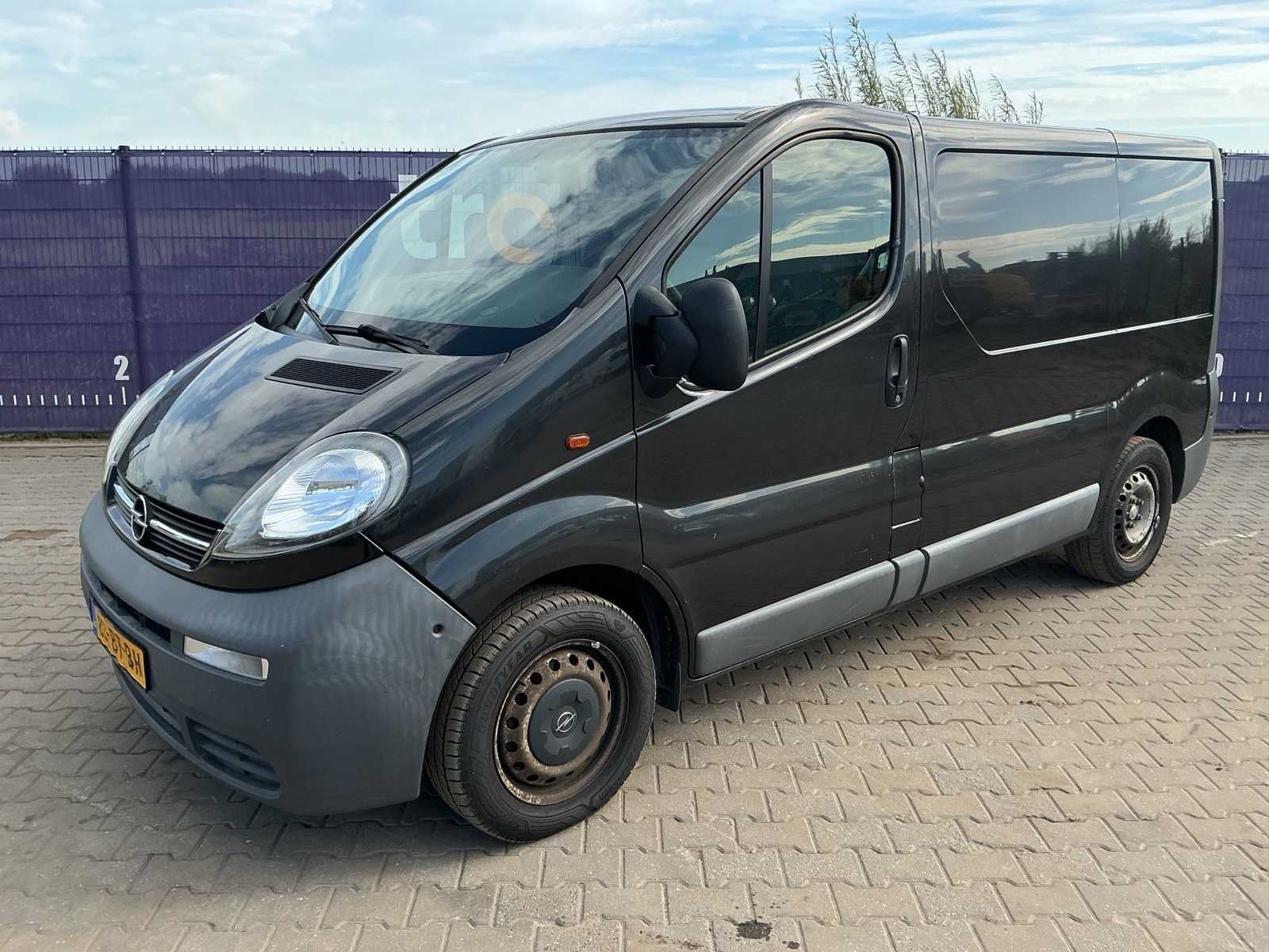 2005 - Opel - Vivaro - 1.9 CDTI L1H1 - Bedrijfswagen, Voorwielaandrijving, 101 pk, Gebruikt, 4 cilinders