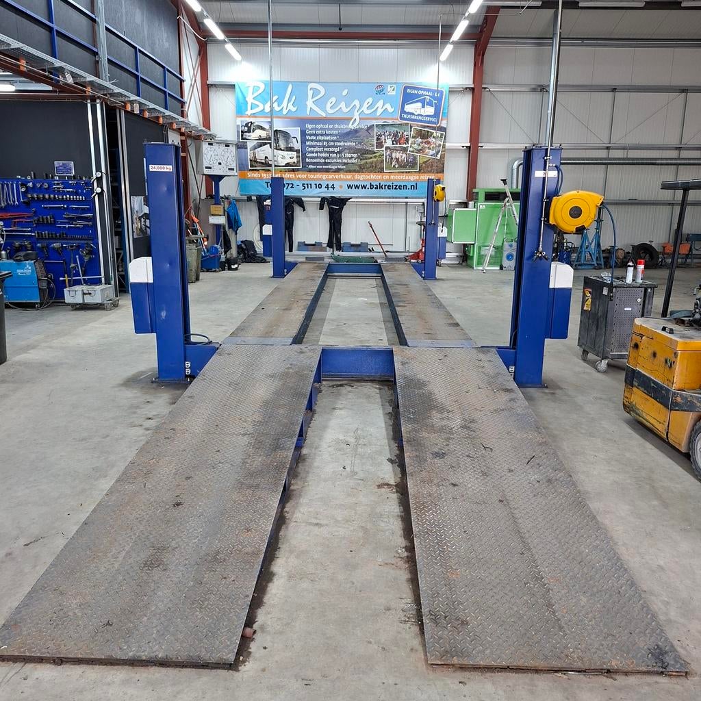 Nussbaum hefbrug 24000 kg, Ophalen