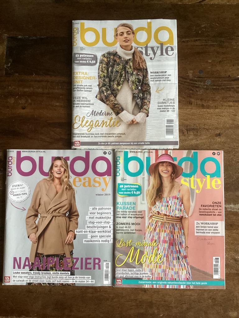 3 Burda naaitijdschriften. 11-2017, 4-2019 (easy) 7-2019, Ophalen of Verzenden, Zo goed als nieuw, Vrouw, Burda