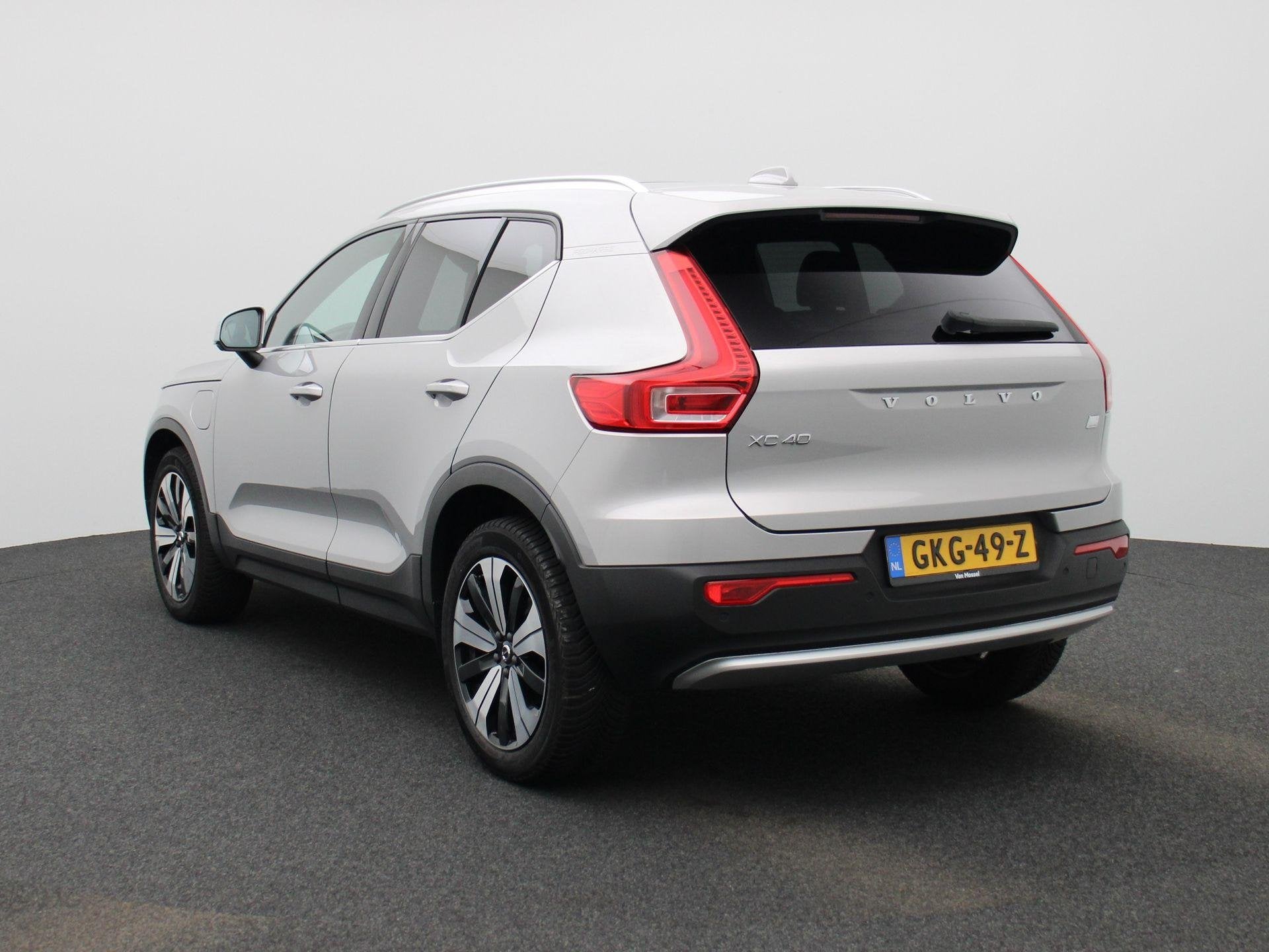Volvo XC40 1.5 T4 Plug-in hybrid Ultimate Bright AUTOMAAT |, 12 maanden, Euro 6, 1712 kg, Leder en Stof