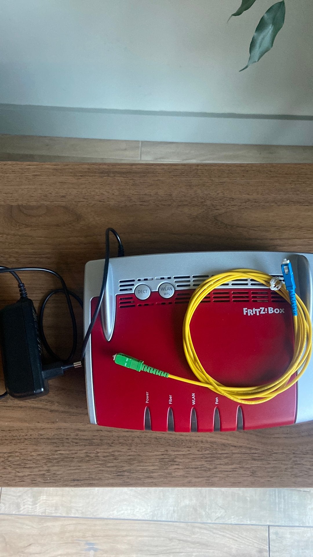 FRITZ!Box 5490 KH Router - Zo goed als nieuw, Ophalen of Verzenden, Zo goed als nieuw, Router