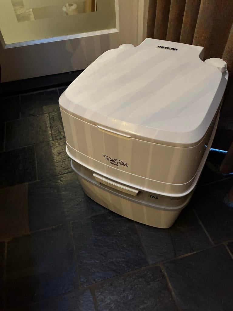 Thetford Porta Potti Qube 165 Chemisch Toilet - Puntgaaf, Caravans en Kamperen, Ophalen of Verzenden, Zo goed als nieuw