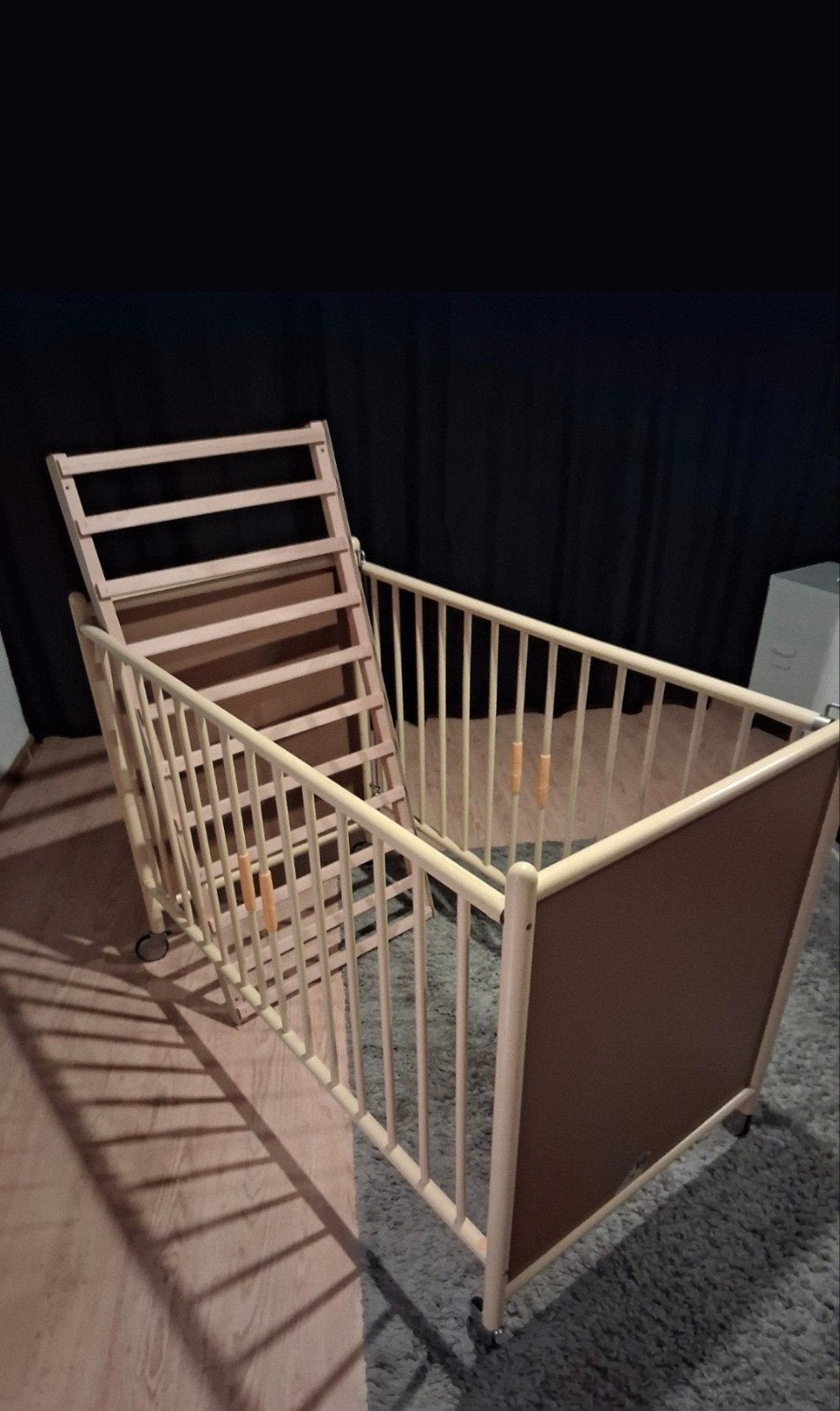 Ledikant met matras, Ophalen, Gebruikt, Ledikant