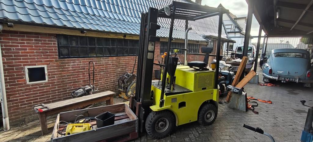 Takraf dfg 1002 heftruck, 1000 tot 2000 kg, Ophalen, Heftruck