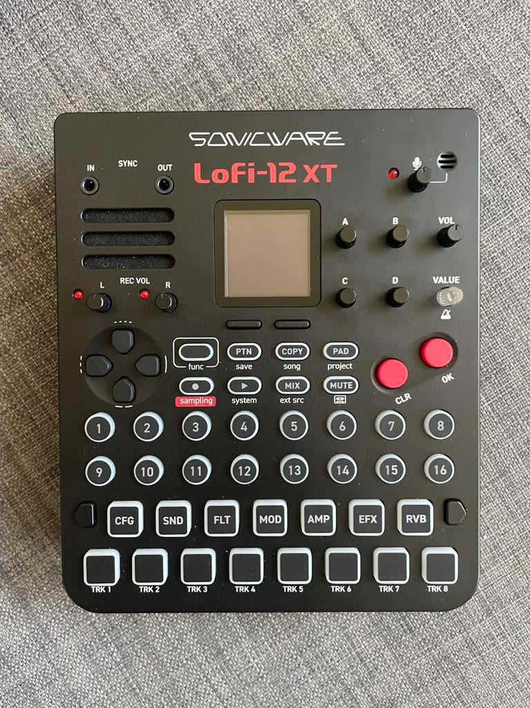 Sonicware Lofi-12 XT sampler / groovebox / drum machine, Ophalen of Verzenden, Zo goed als nieuw