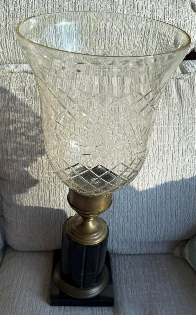 Antiek windlicht met geslepen glas en marmeren voet, Antiek en Kunst, Ophalen