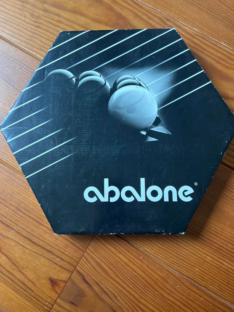Abalone bordspel - Strategisch spel voor 2 spelers, Hobby en Vrije tijd, Gezelschapsspellen | Bordspellen, Een of twee spelers