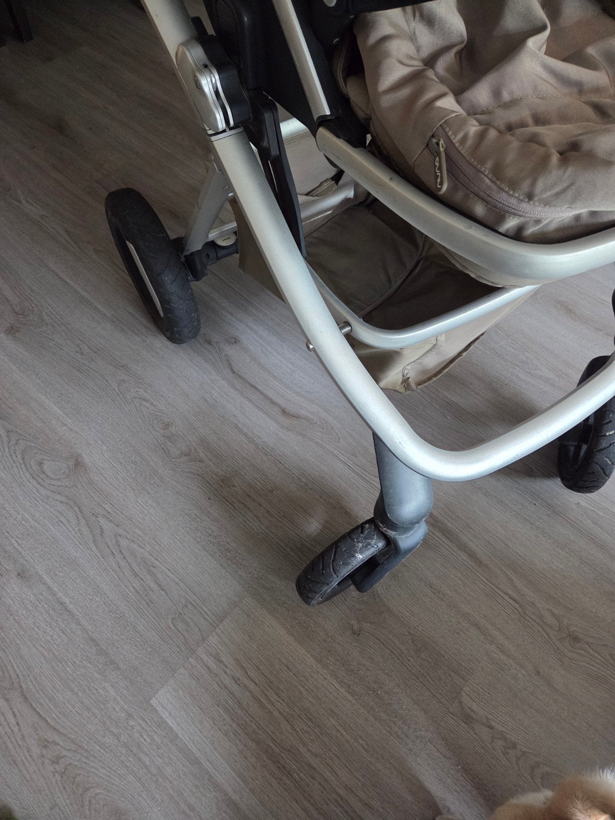 Nette Nuna kinderwagen, Ophalen, Gebruikt, Kinderwagen, Overige merken