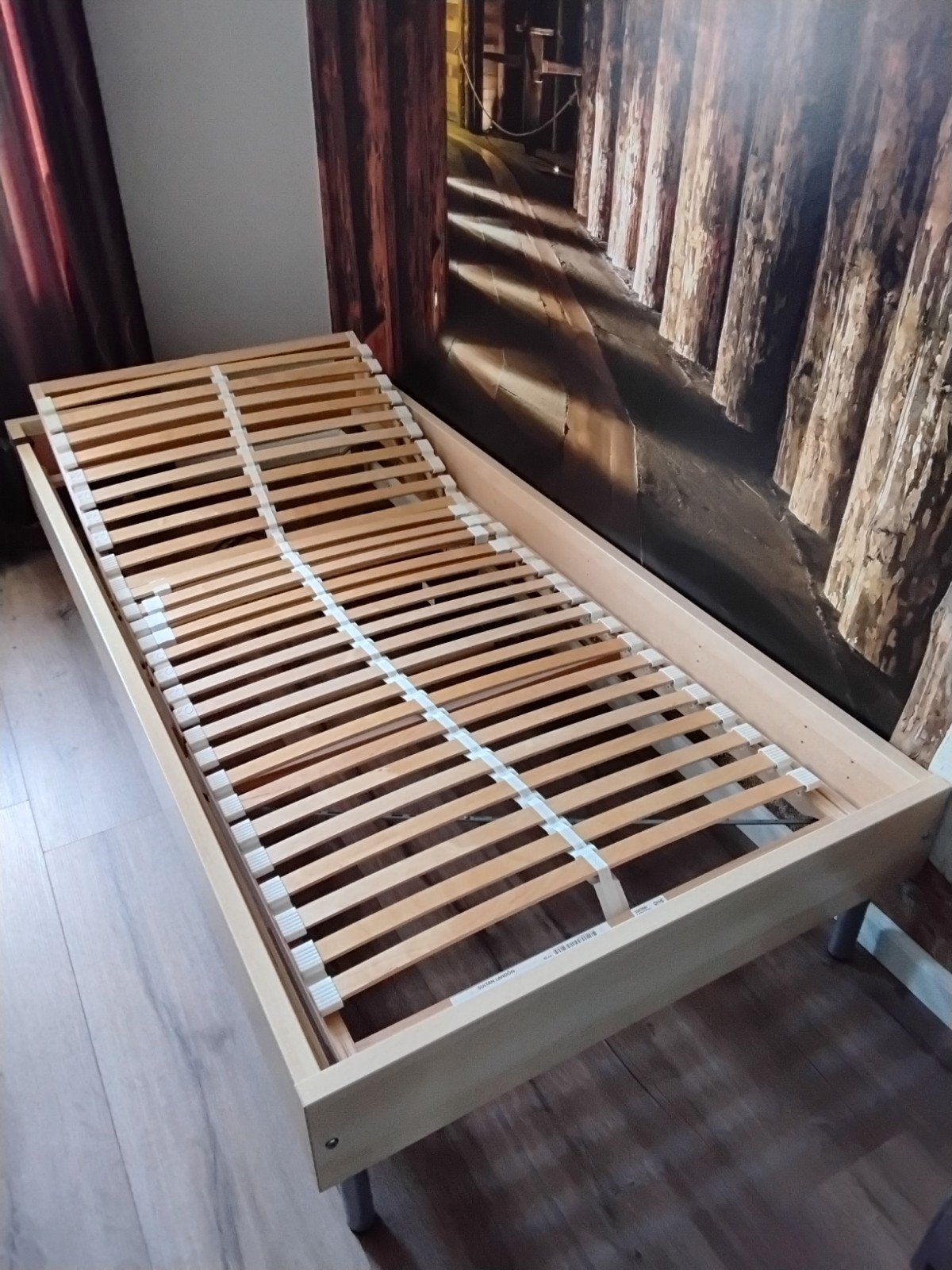 IKEA Eenpersoonsbed met verstelbare lattenbodem, 90 cm, Ophalen of Verzenden, 200 cm, Modern
