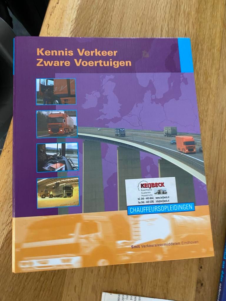 Vrachtwagen theorie examen boeken en examentraining, Boeken, Ophalen of Verzenden, Zo goed als nieuw, Overige onderwerpen