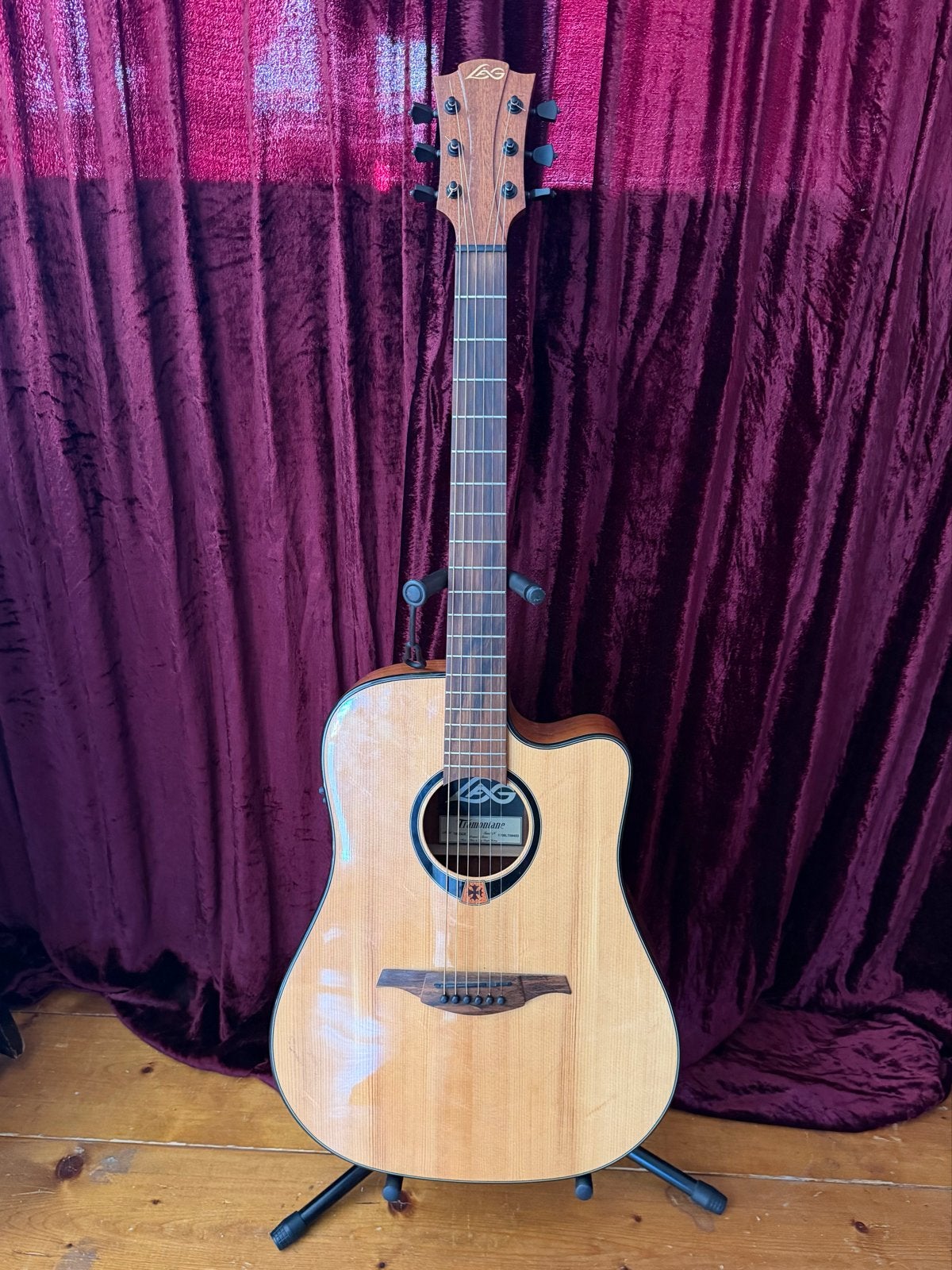 LAG Tramontane T80DCE Western gitaar met element en tas, Ophalen, Zo goed als nieuw, Western- of Steelstringgitaar, Met (piezo-)element