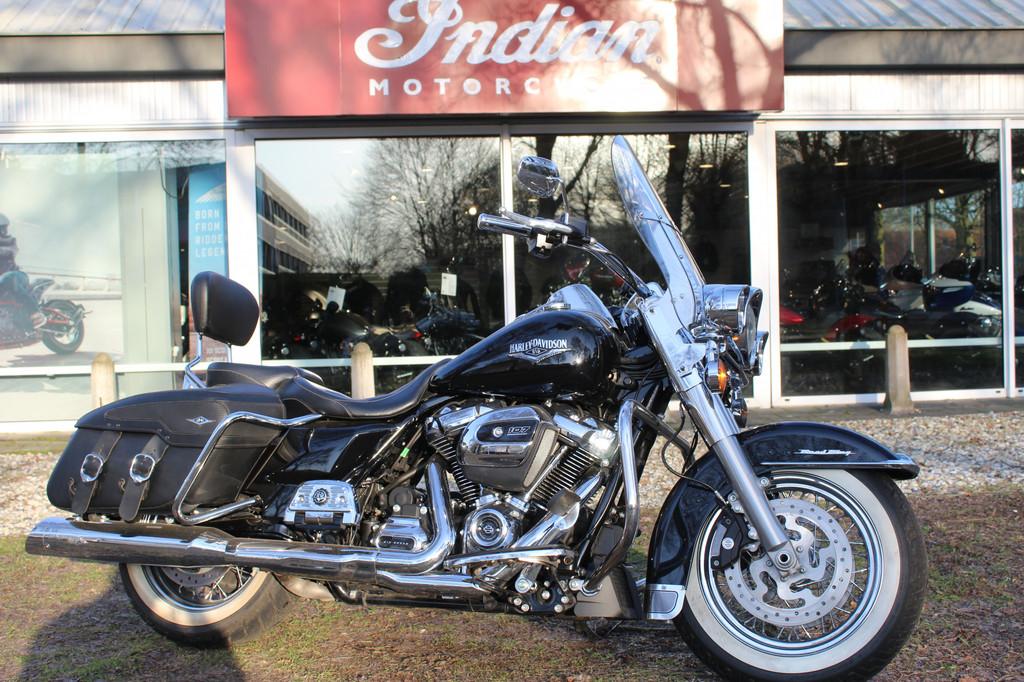 Harley-Davidson Road King FLHR-C Road-King Classic, Motoren, 1745 cc, Chopper, Bedrijf, Meer dan 35 kW