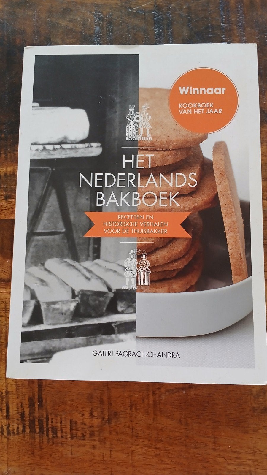 Het Nederlands bakboek - Giatri Pagrach- Chandra, Ophalen of Verzenden, Gelezen, Nederland en België