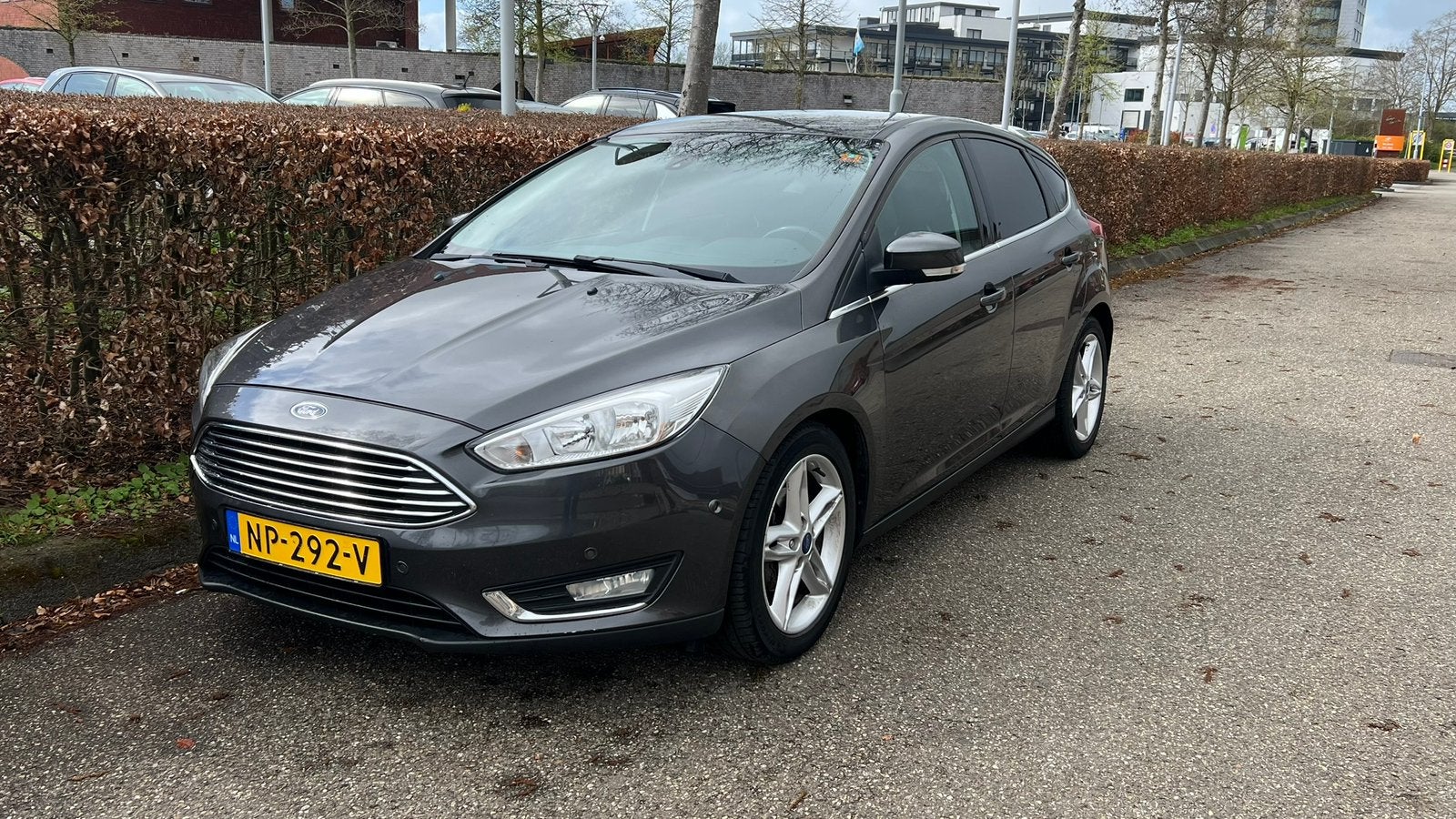 Ford Focus 1.0 Ecoboost 92KW 5D 2014 Grijs, 125 pk, 1200 kg, Particulier, 3 cilinders
