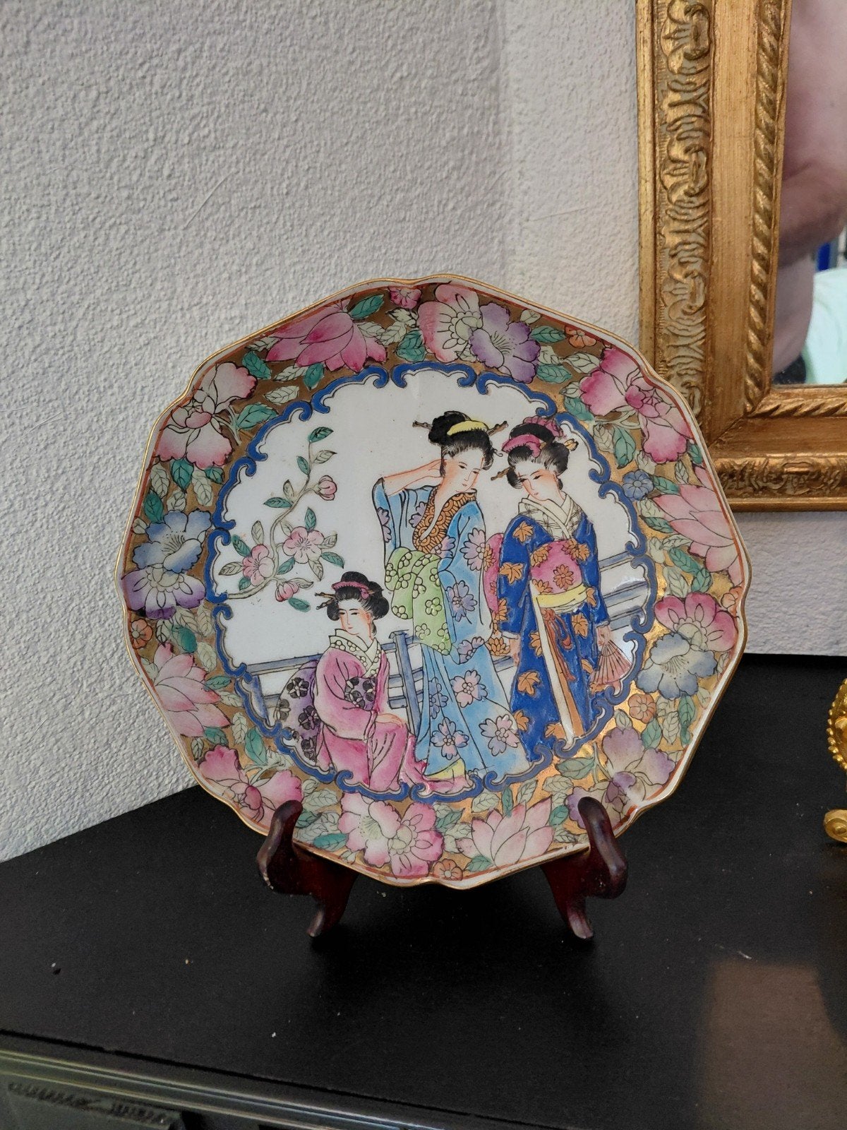 Chinees porseleinen bord handgeschilderd is gemerkt, Antiek en Kunst, Ophalen of Verzenden