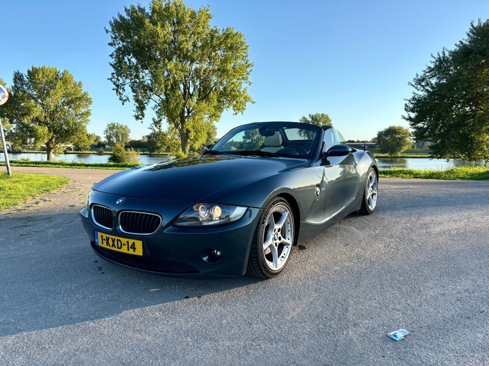 Exclusieve BMW Z4 Individual – Orinoco Groen ex-Fotofahrzeug, Auto's, Achterwielaandrijving, Beige, Cabriolet, Handgeschakeld