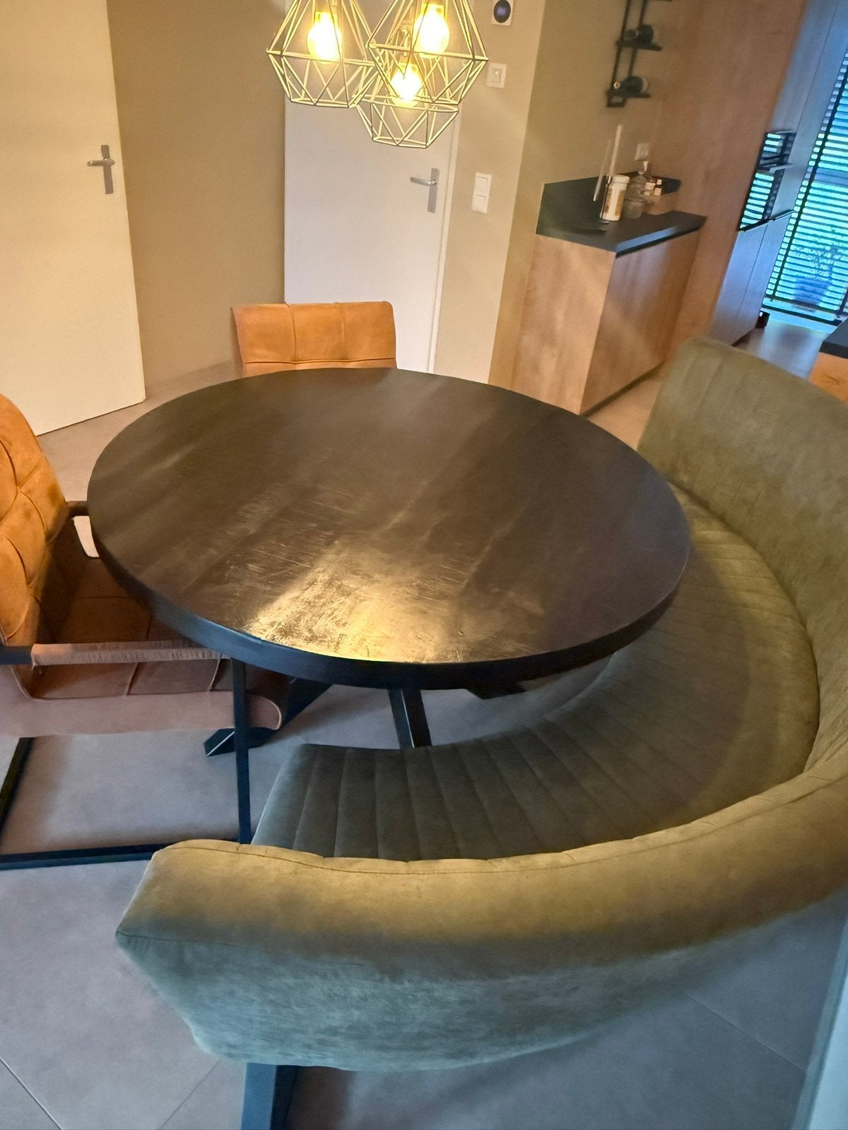 Ronde eettafel + bank en stoelen, Ophalen, Gebruikt, Rond