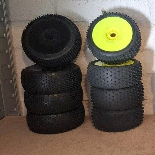 1-8 buggy banden., Hobby en Vrije tijd, Modelbouw | Radiografisch | Auto's, Ophalen of Verzenden, Nieuw, Auto offroad