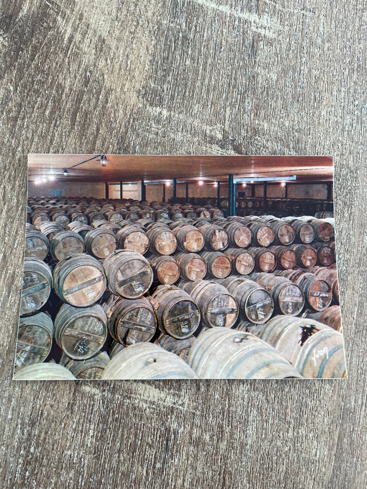 Ansichtkaart Hennessy & Co Cognac - Vatenkelder, Verzamelen, Ophalen of Verzenden, 1960 tot 1980, Ongelopen