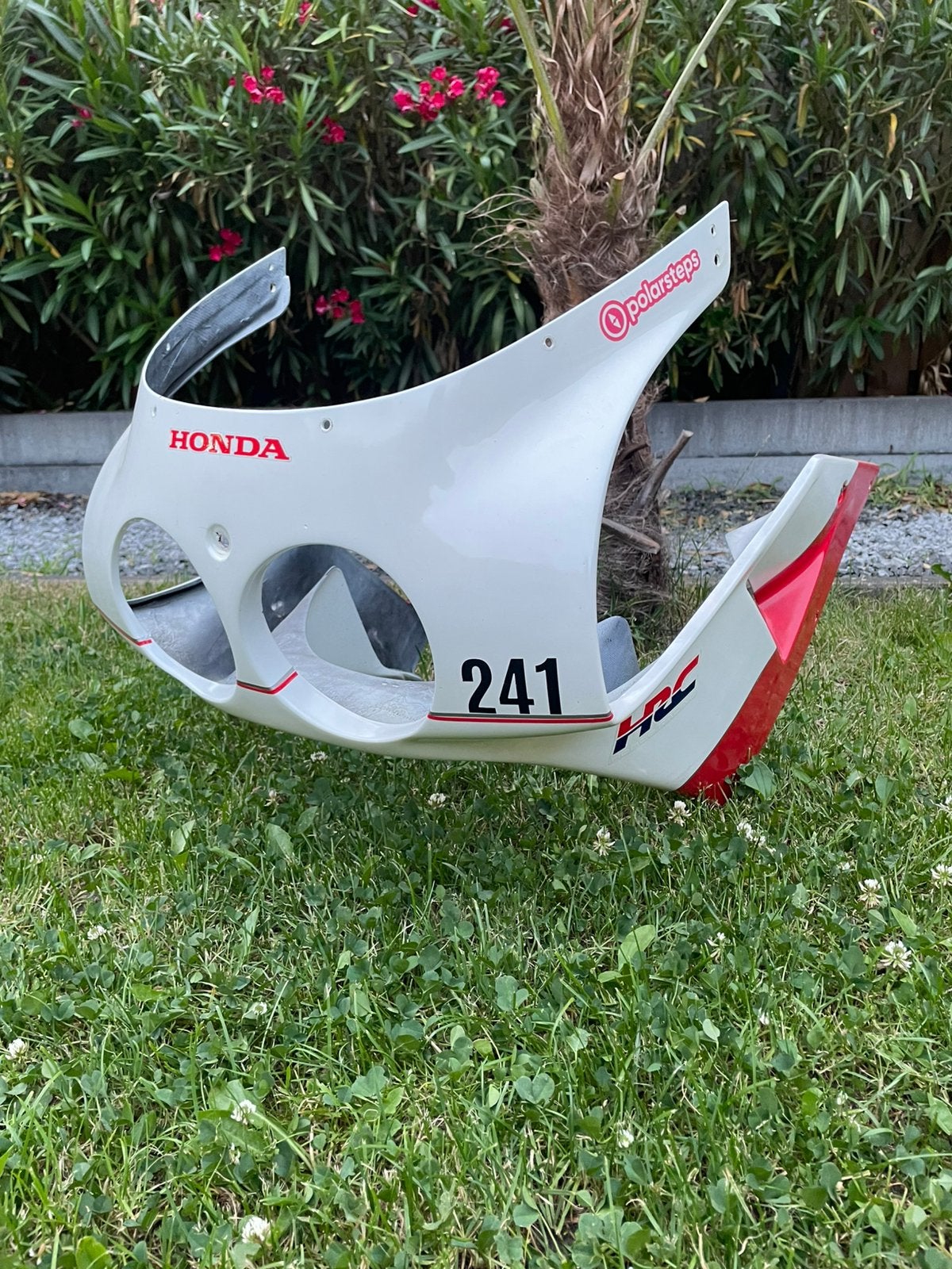 Honda RC30 VFR750R voorkuip, Ophalen