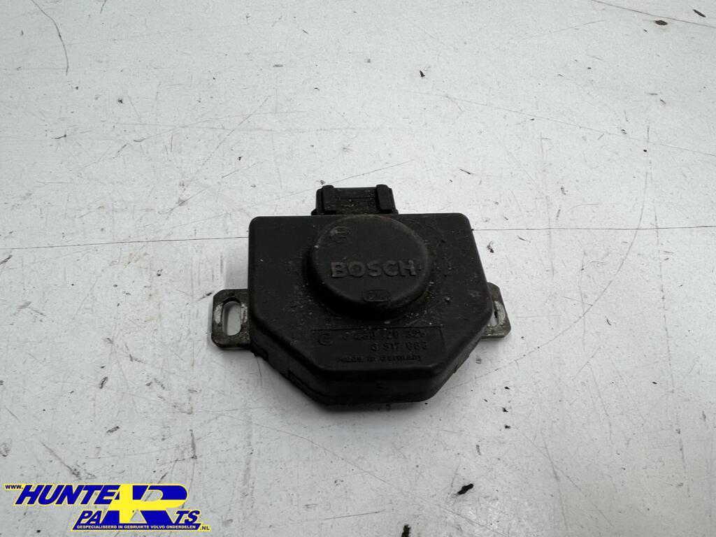 Gasklep schakelaar Volvo 240/740/940/960 ('82-'94) 3517068, Gebruikt, Ophalen of Verzenden, Volvo, Volvo